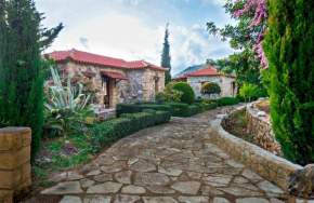 Porto Kalamitsi Stone-built Bungalows